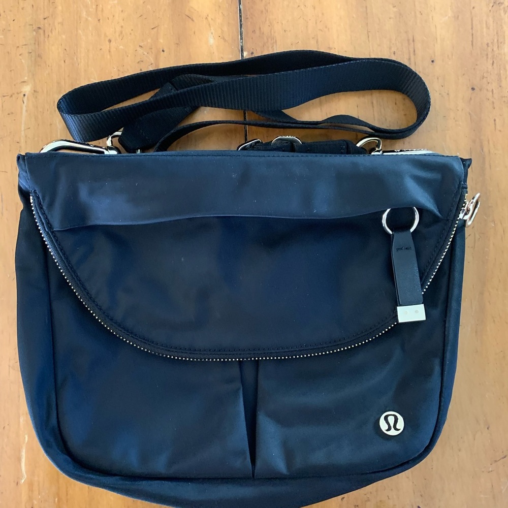 Lulu lemon 5L all night festival bag
